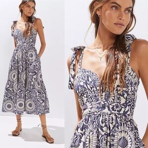Anthropologie Forever that girl blue white floral dress in size medium / large